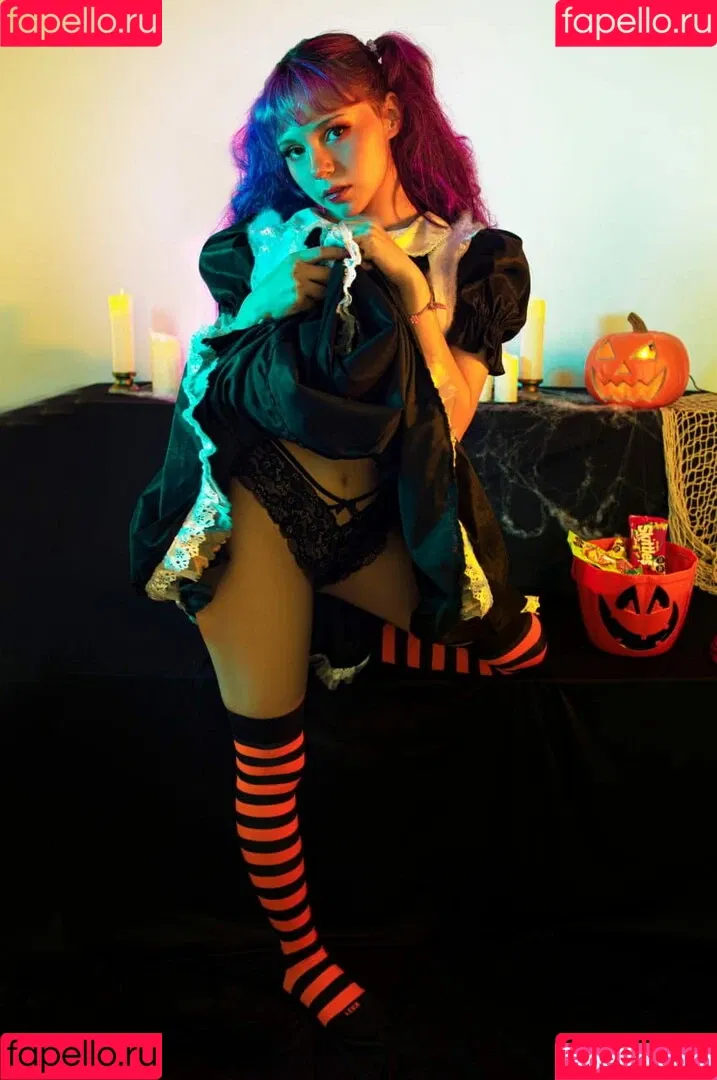 Melody Mew Onlyfans Photo Gallery 