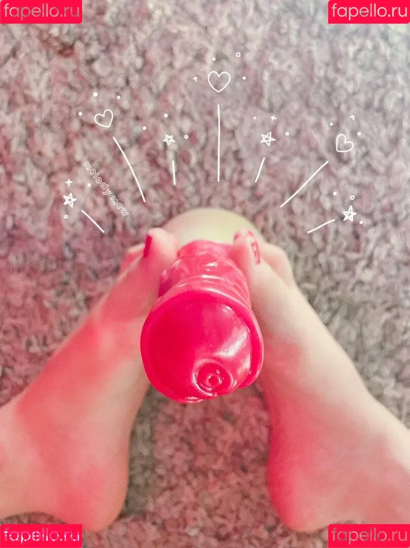 Melody Mew Onlyfans Photo Gallery 