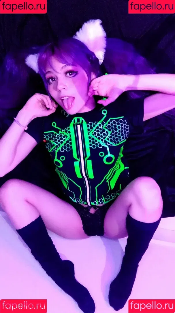 Melody Mew Onlyfans Photo Gallery 