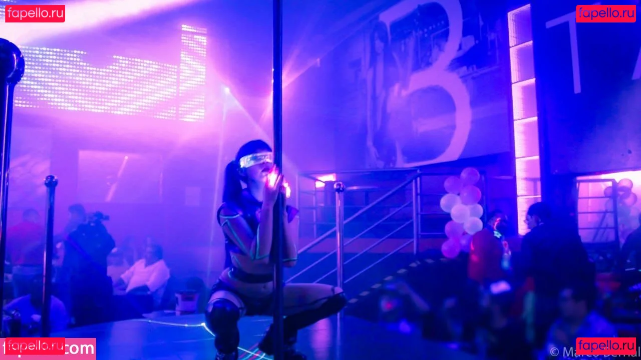 Melody Mew Onlyfans Photo Gallery 