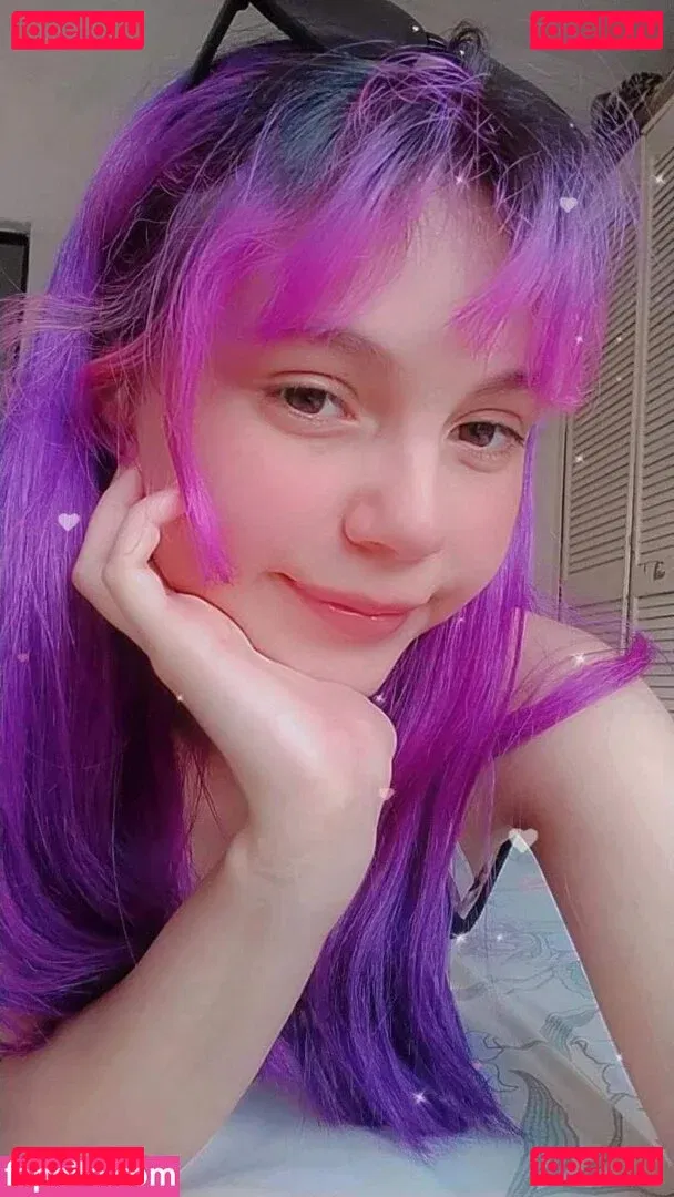 Melody Mew Onlyfans Photo Gallery 