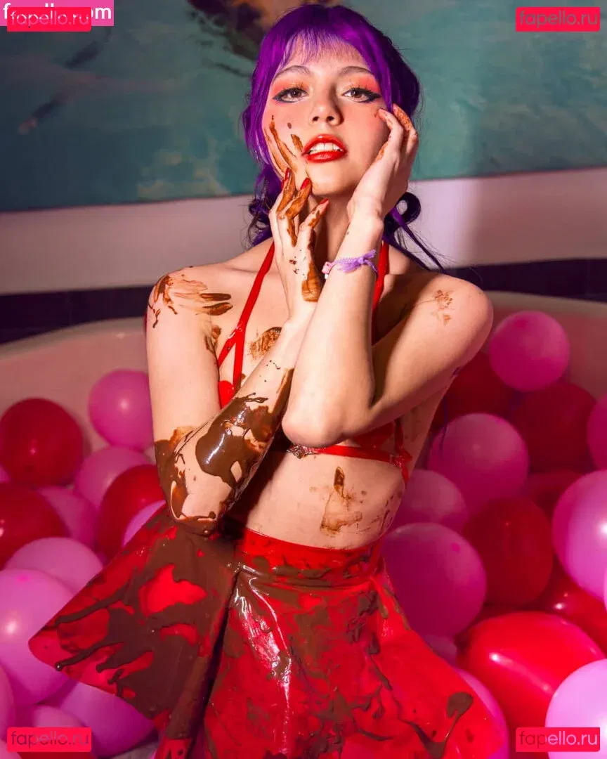 Melody Mew Onlyfans Photo Gallery 