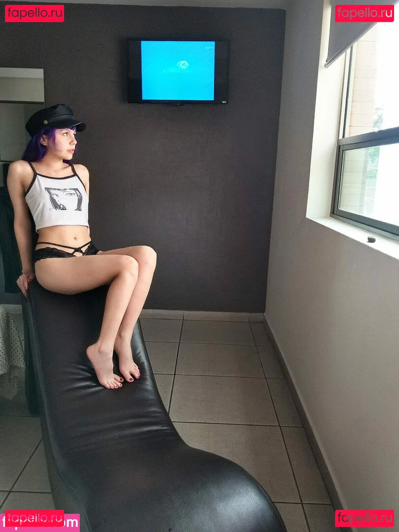 Melody Mew Onlyfans Photo Gallery 