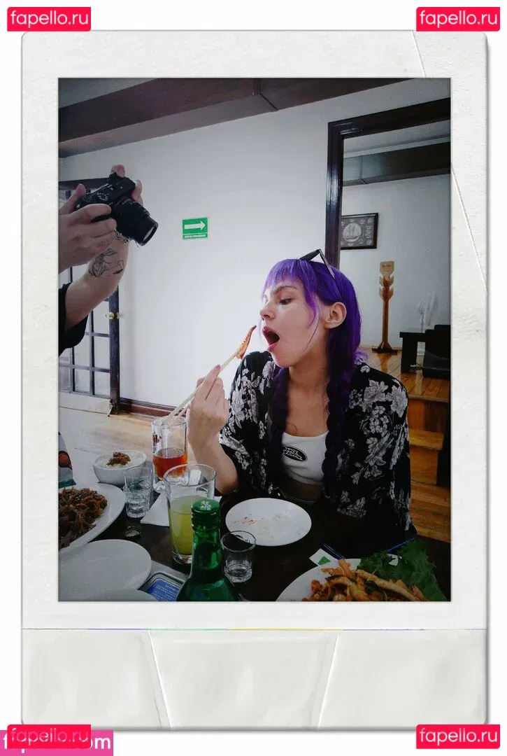 Melody Mew Onlyfans Photo Gallery 