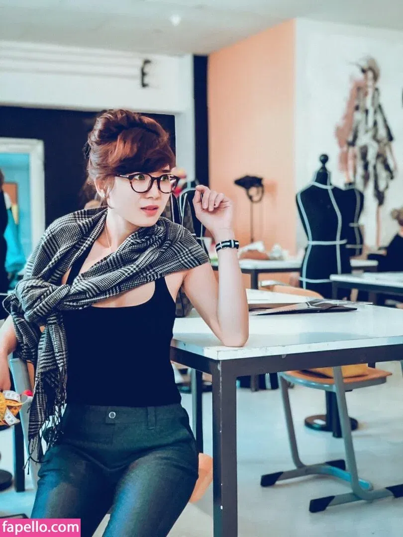 Petsha Onlyfans Photo Gallery 