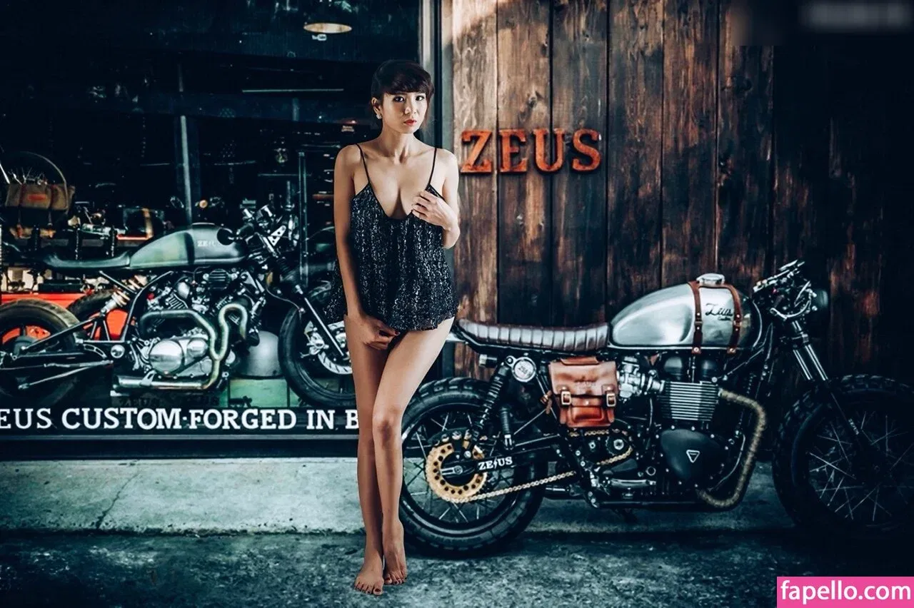 Petsha Onlyfans Photo Gallery 