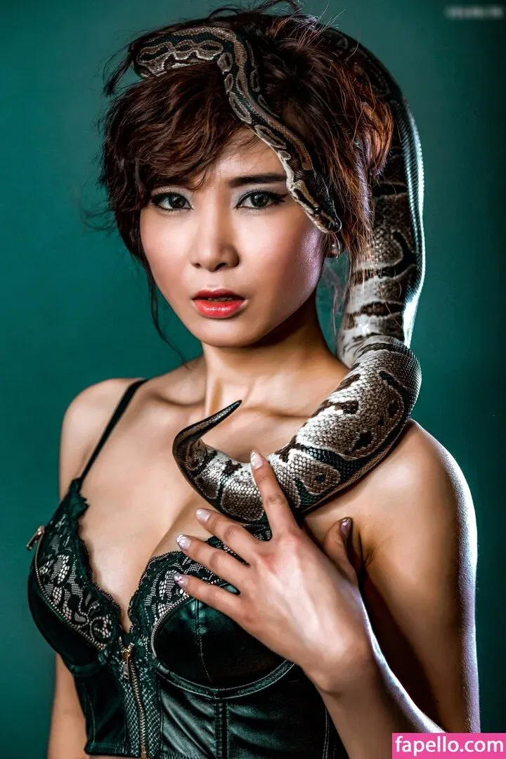 Petsha Onlyfans Photo Gallery 