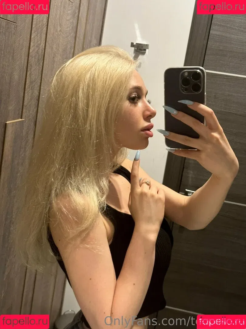 chloe_lust Onlyfans Photo Gallery 