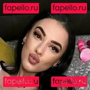 chloe_lust Onlyfans Photo Gallery 