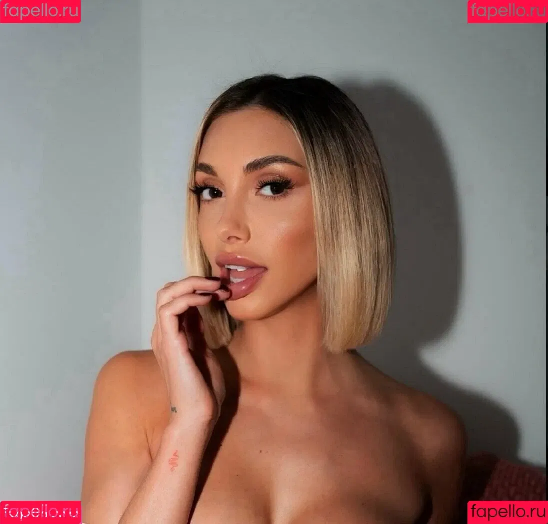 csecretss Onlyfans Photo Gallery 