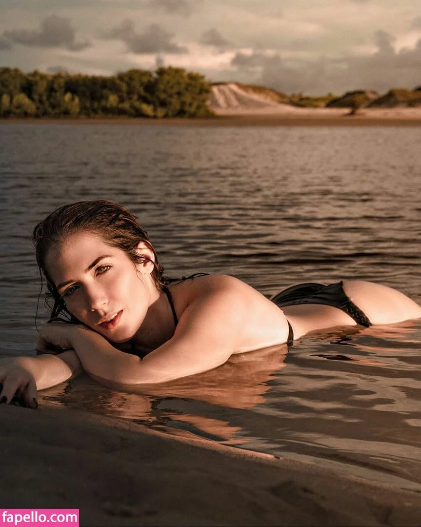 Larissa Darhuber Nude Onlyfans Photo 45