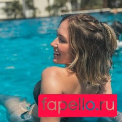 Larissa Darhuber Nude Onlyfans Photo 3