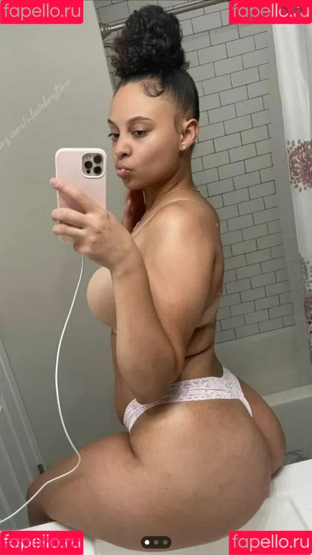 ulovekristine Onlyfans Photo Gallery 