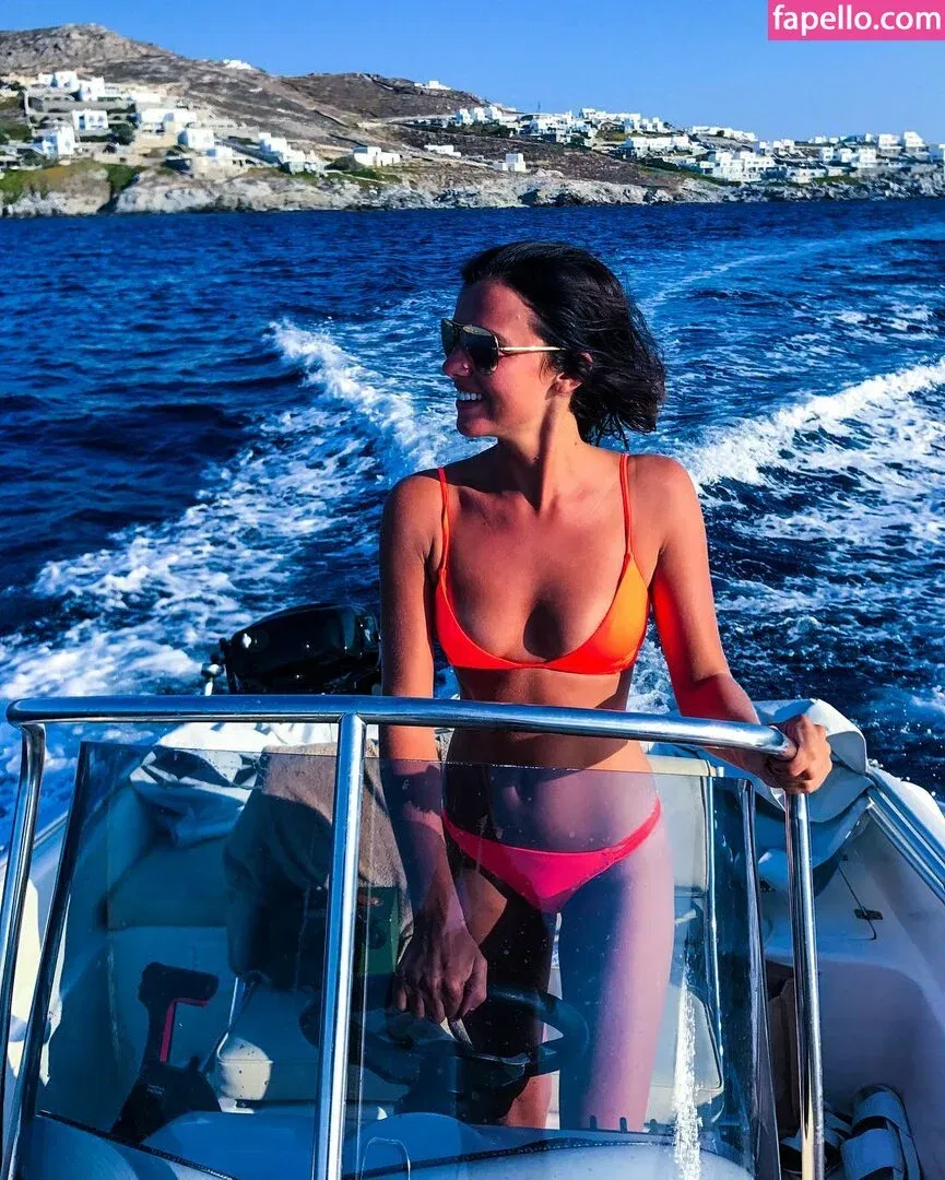 Lucy Mecklenburgh Onlyfans Photo Gallery 