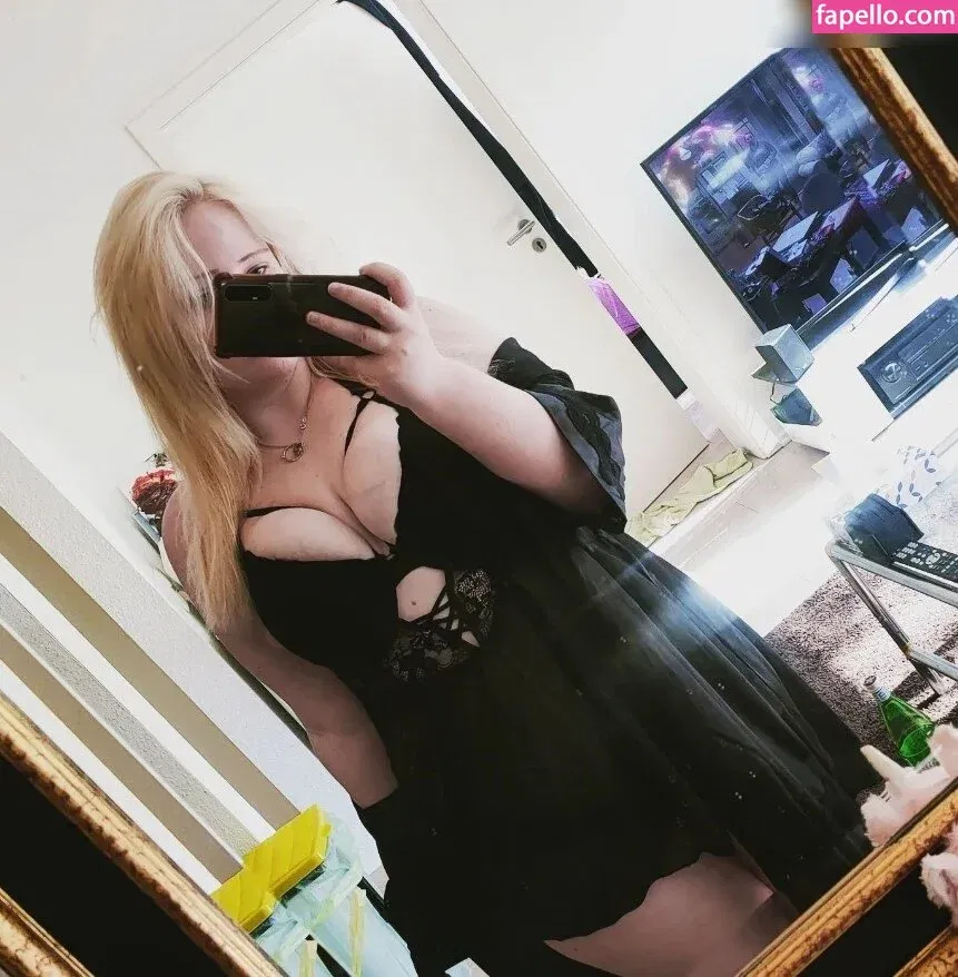 Fanny99 Onlyfans Photo Gallery 