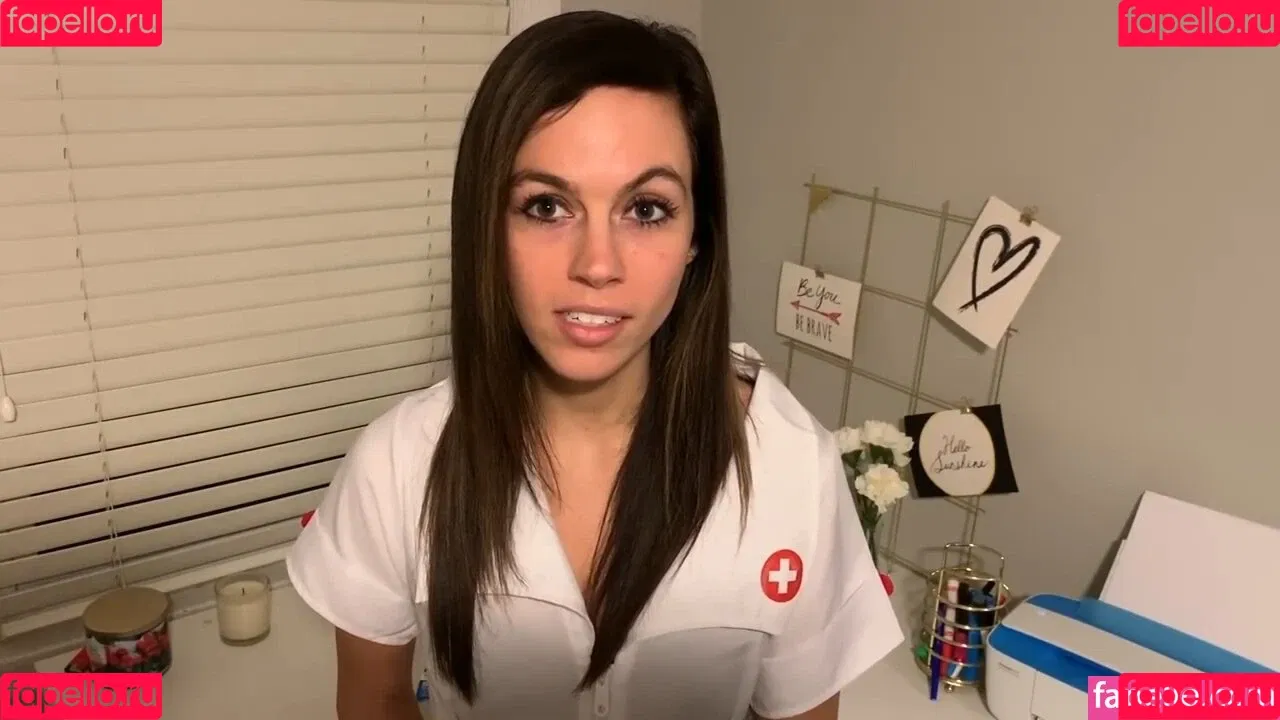 Miss Bell ASMR Onlyfans Photo Gallery 