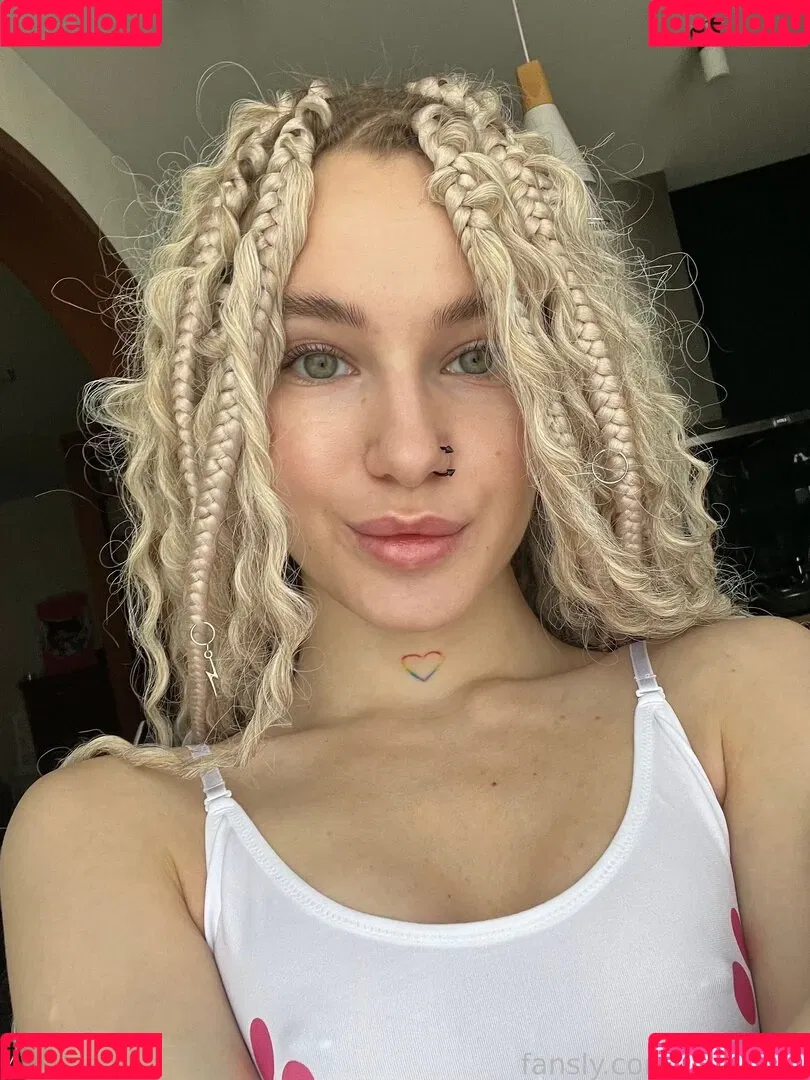 irene_rai Onlyfans Photo Gallery 