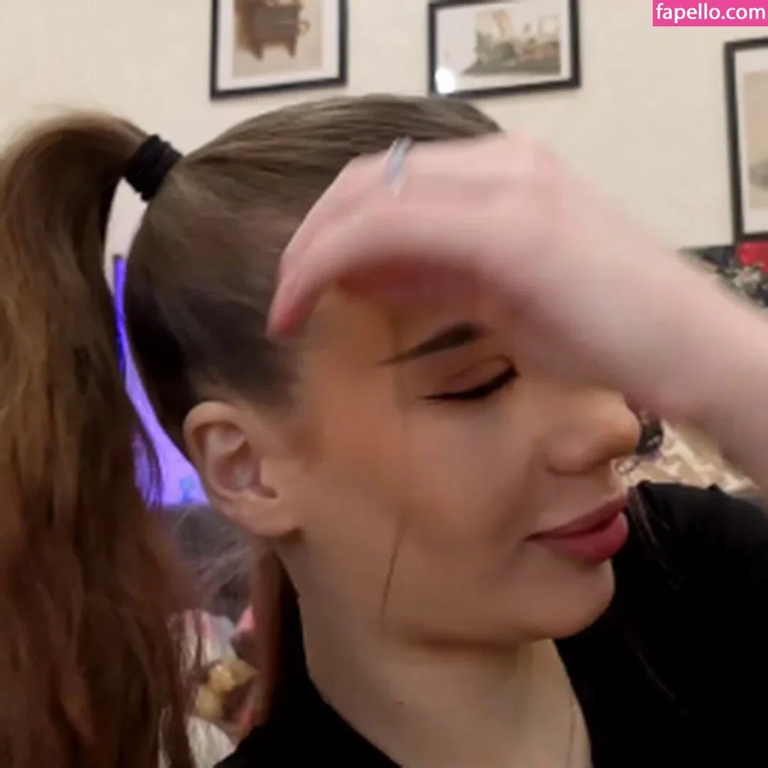 dolly_Jenie Onlyfans Photo Gallery 