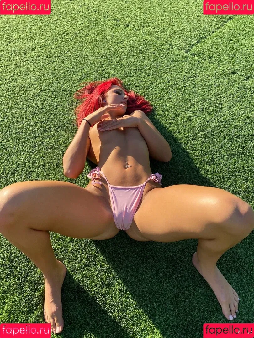 nalafitness Onlyfans Photo Gallery 