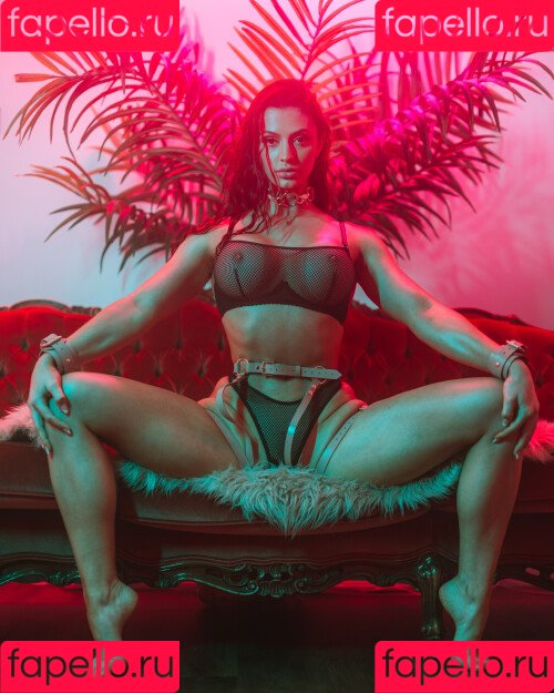 nalafitness Onlyfans Photo Gallery 