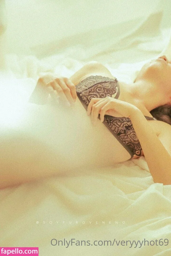 veryyyhot69 Onlyfans Photo Gallery 