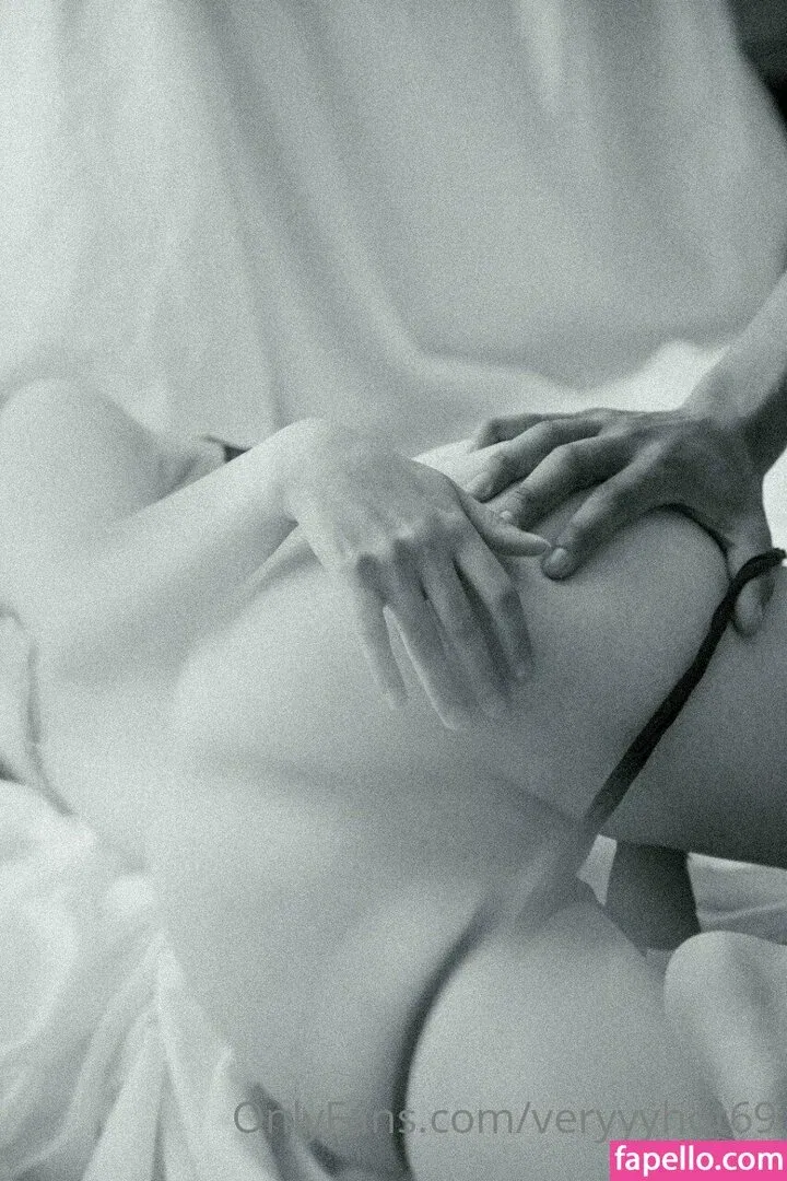 veryyyhot69 Onlyfans Photo Gallery 