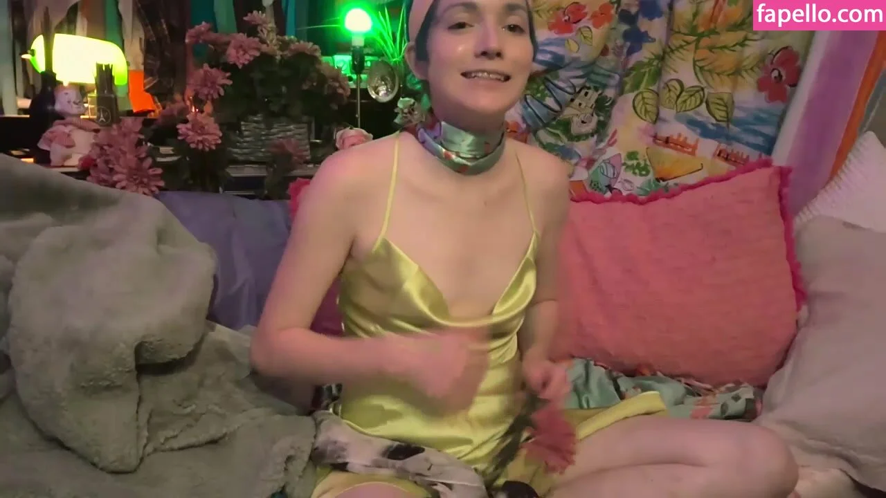 MoreThanWet Onlyfans Photo Gallery 