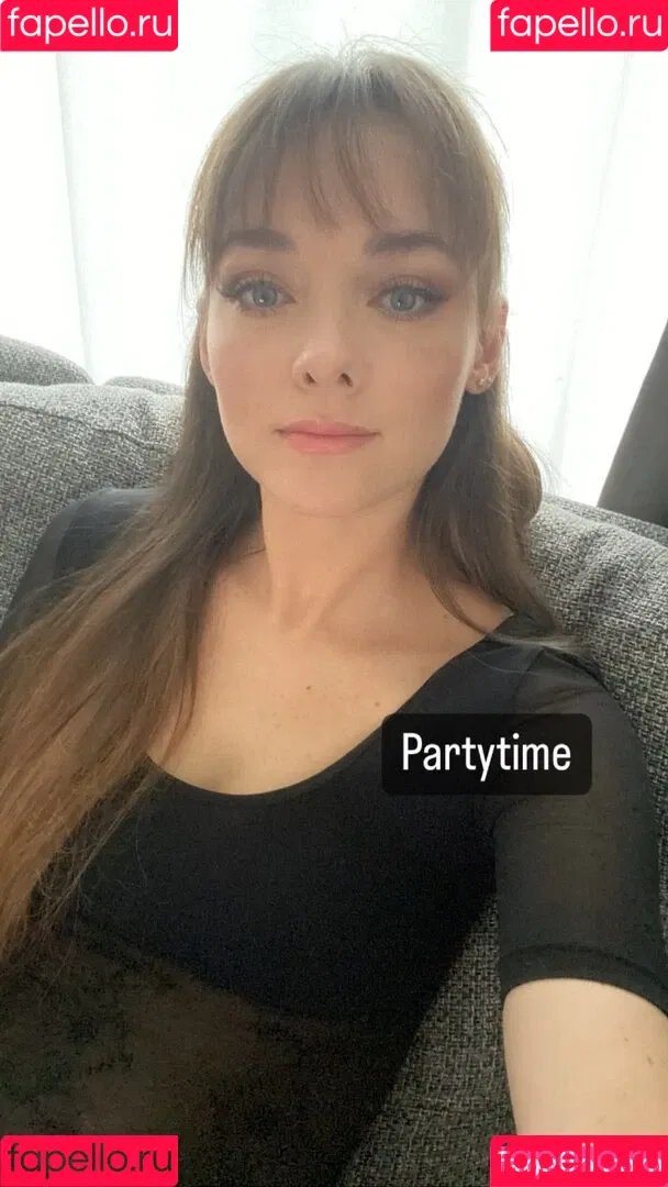 Larissa Rieß Onlyfans Photo Gallery 