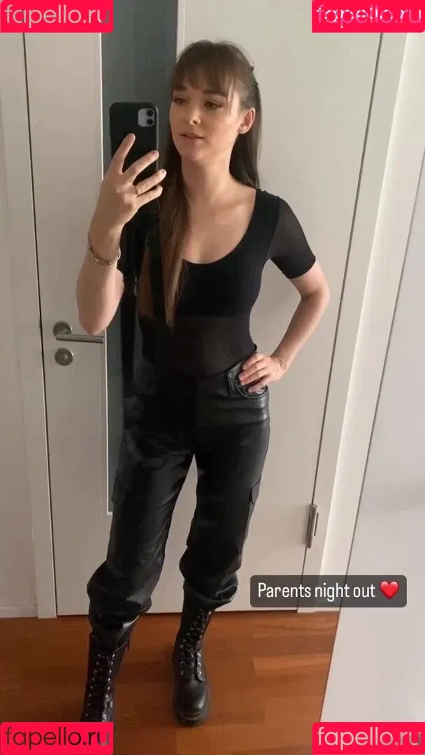 Larissa Rieß Onlyfans Photo Gallery 