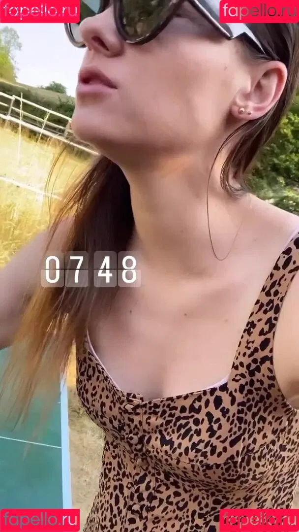 Larissa Rieß Onlyfans Photo Gallery 
