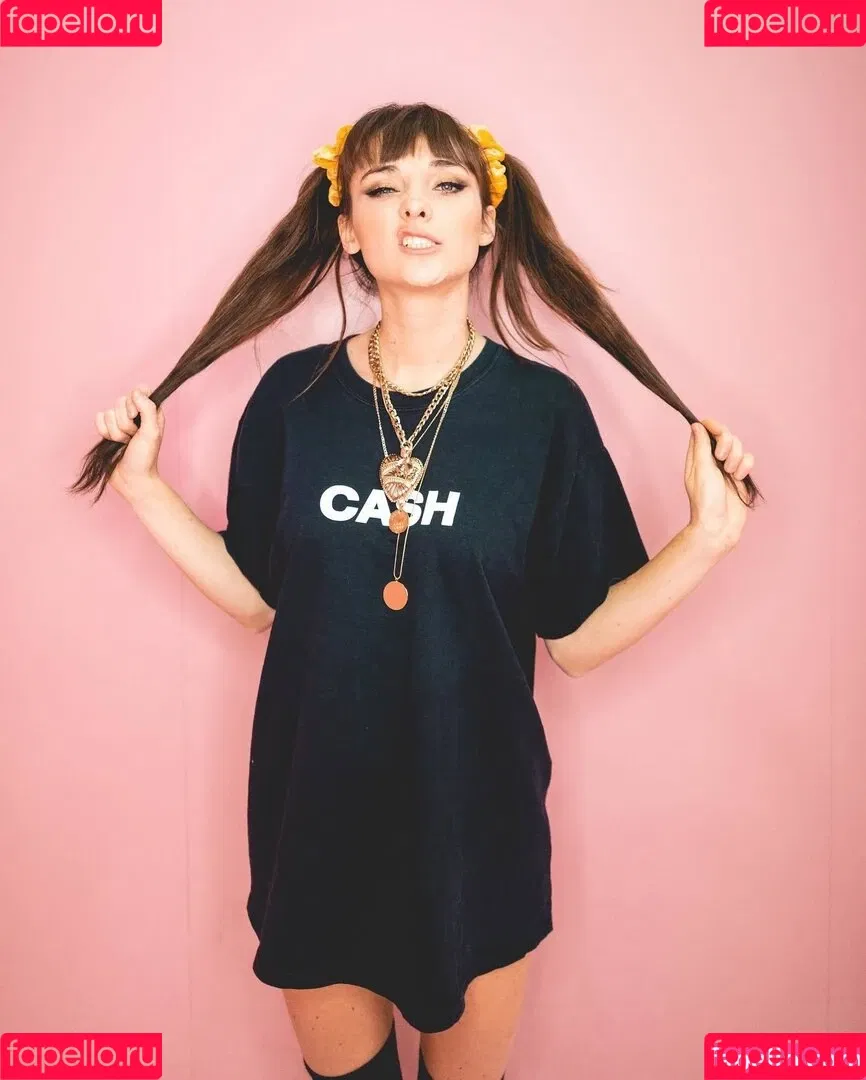 Larissa Rieß Onlyfans Photo Gallery 