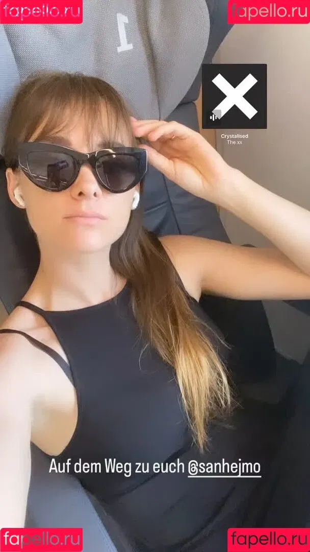 Larissa Rieß Onlyfans Photo Gallery 
