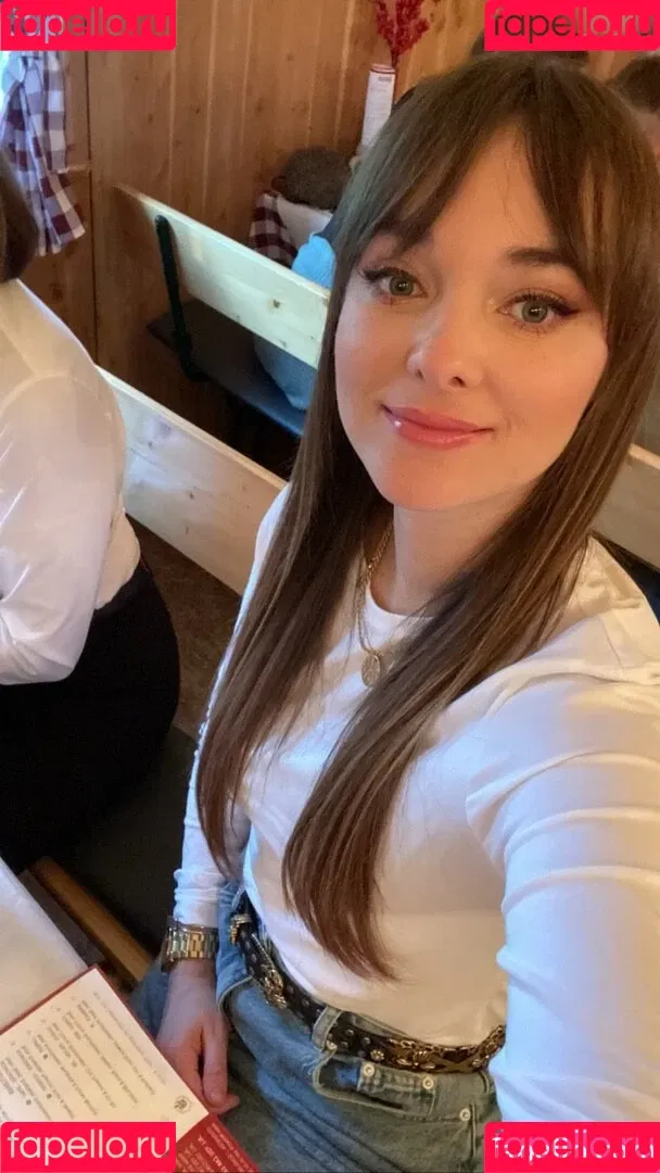 Larissa Rieß Onlyfans Photo Gallery 