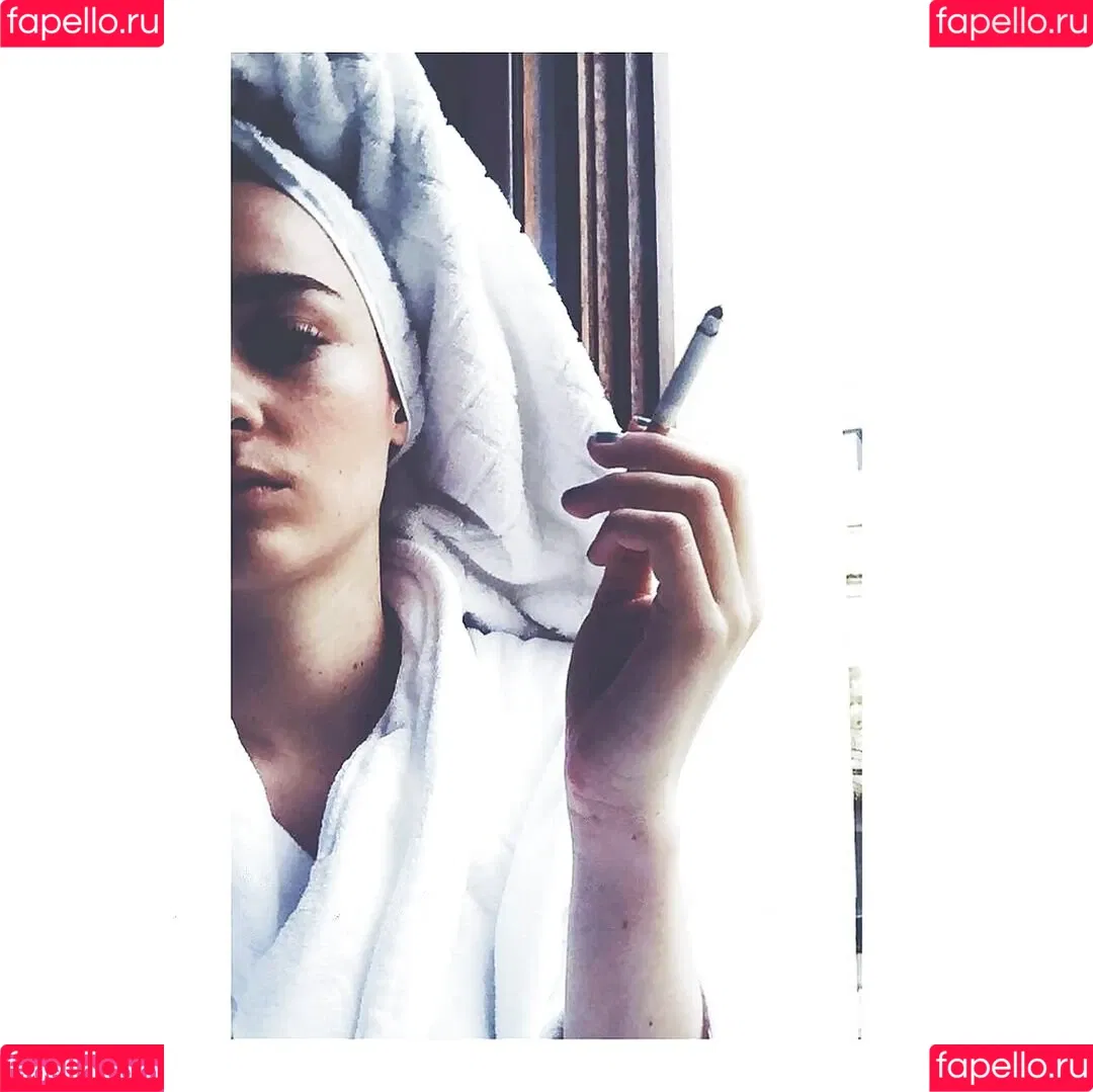 Larissa Rieß Onlyfans Photo Gallery 