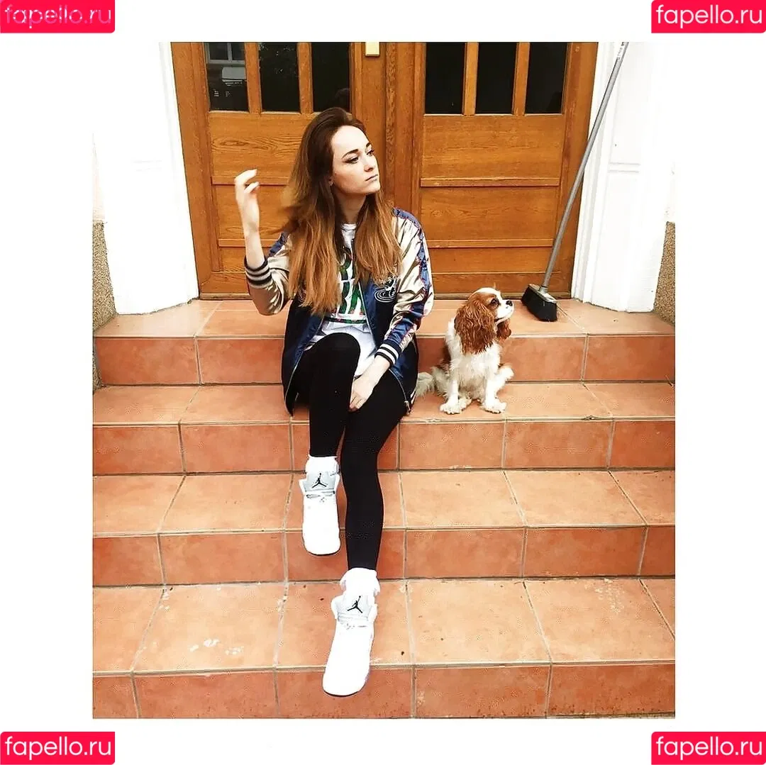 Larissa Rieß Onlyfans Photo Gallery 