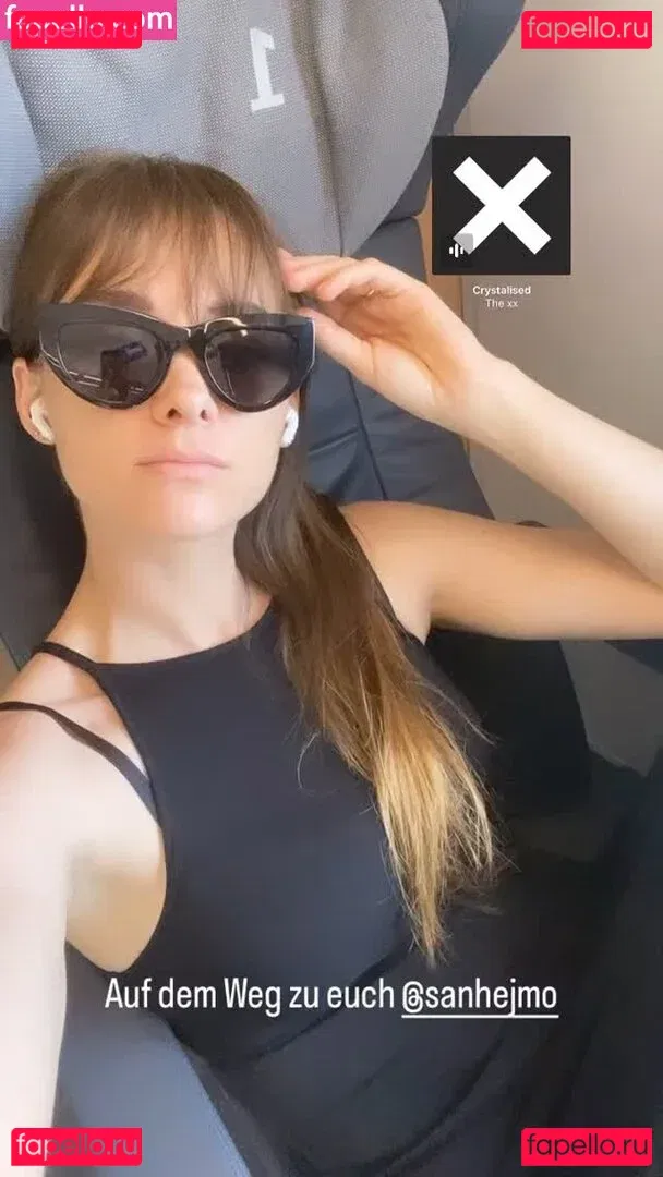 Larissa Rieß Onlyfans Photo Gallery 