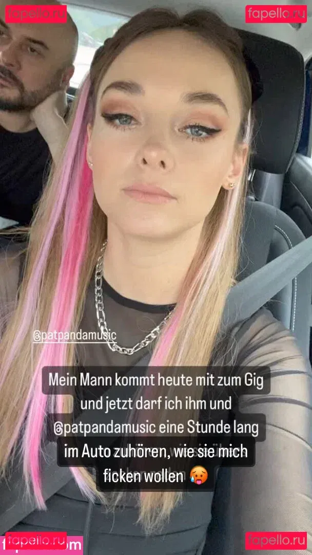 Larissa Rieß Onlyfans Photo Gallery 