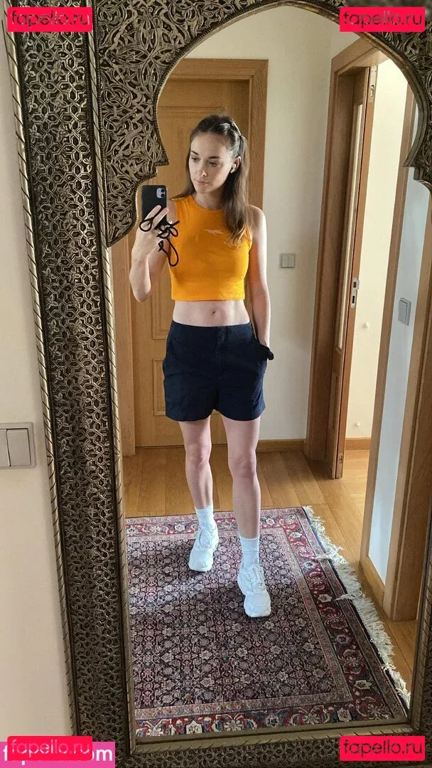 Larissa Rieß Onlyfans Photo Gallery 