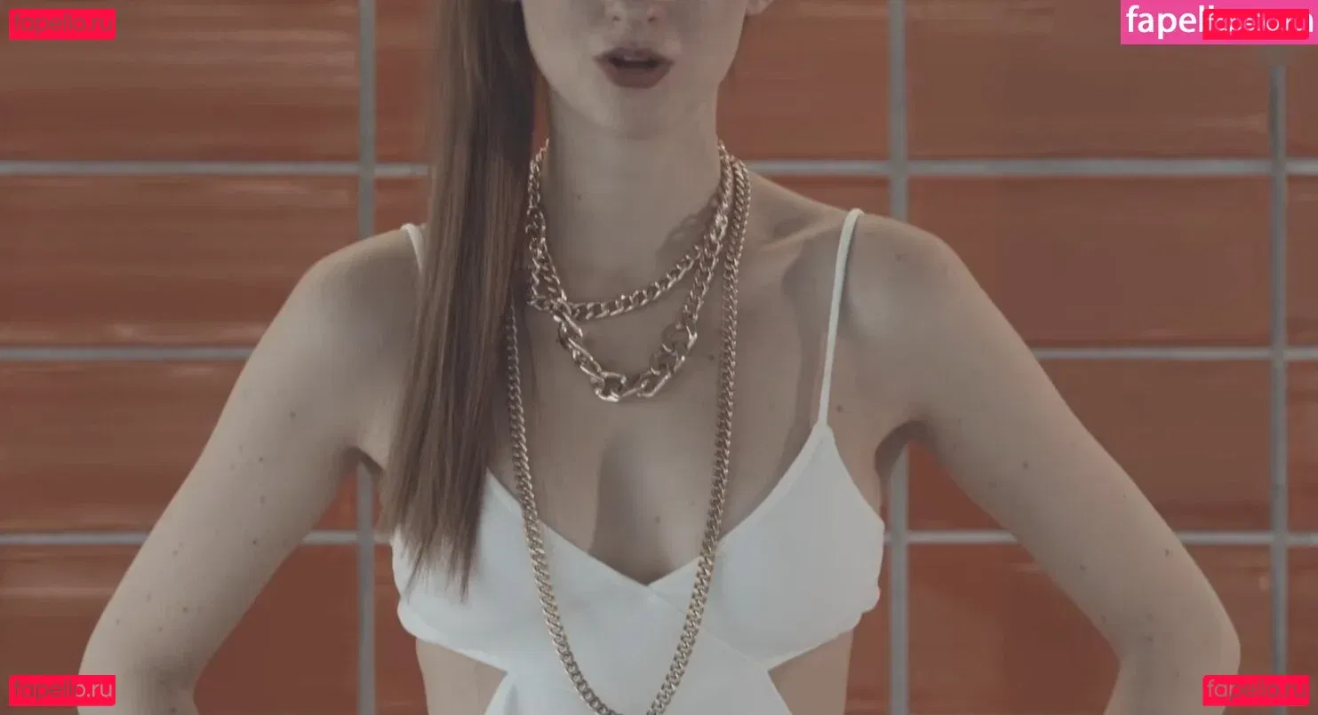 Larissa Rieß Onlyfans Photo Gallery 