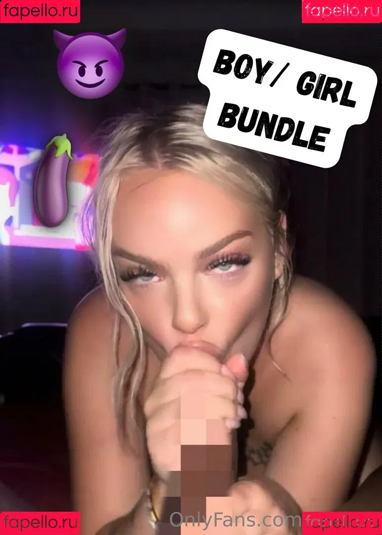 renfree Onlyfans Photo Gallery 