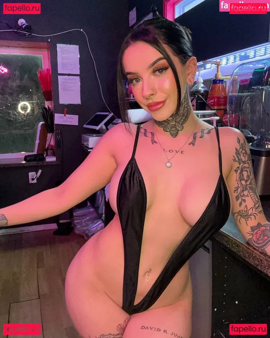 Hannahbabyjane Onlyfans Photo Gallery 