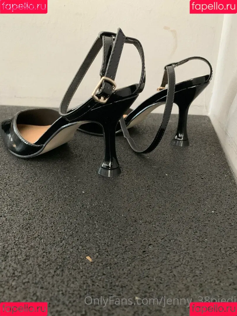 jenny_38piedi Onlyfans Photo Gallery 