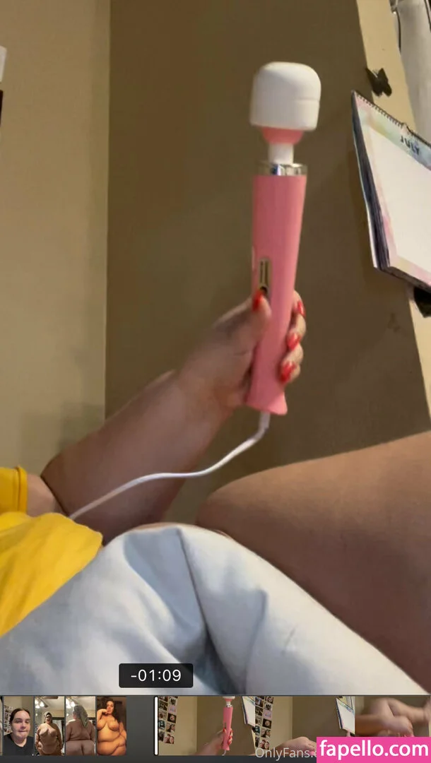 jenny_38piedi Onlyfans Photo Gallery 