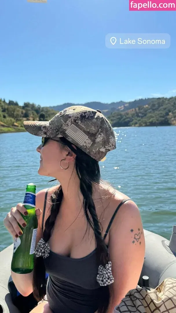 Claudia Perez Onlyfans Photo Gallery 