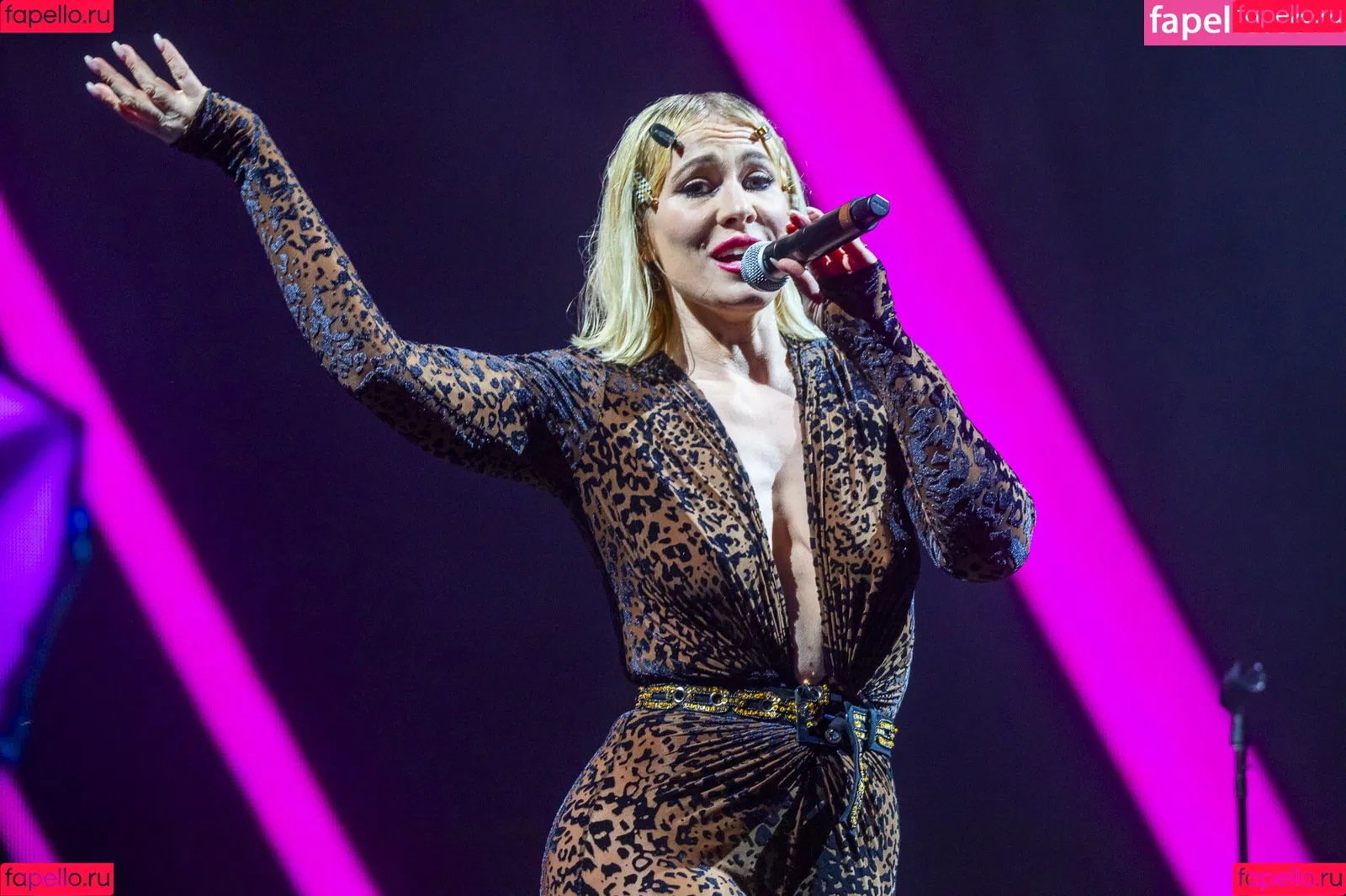 Natasha Bedingfield Onlyfans Photo Gallery 