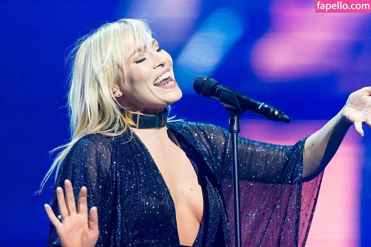 Natasha Bedingfield Onlyfans Photo Gallery 