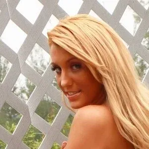 Ember Reigns Onlyfans Photo Gallery 