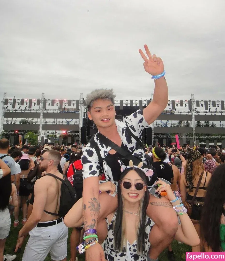 dalcompeach Onlyfans Photo Gallery 