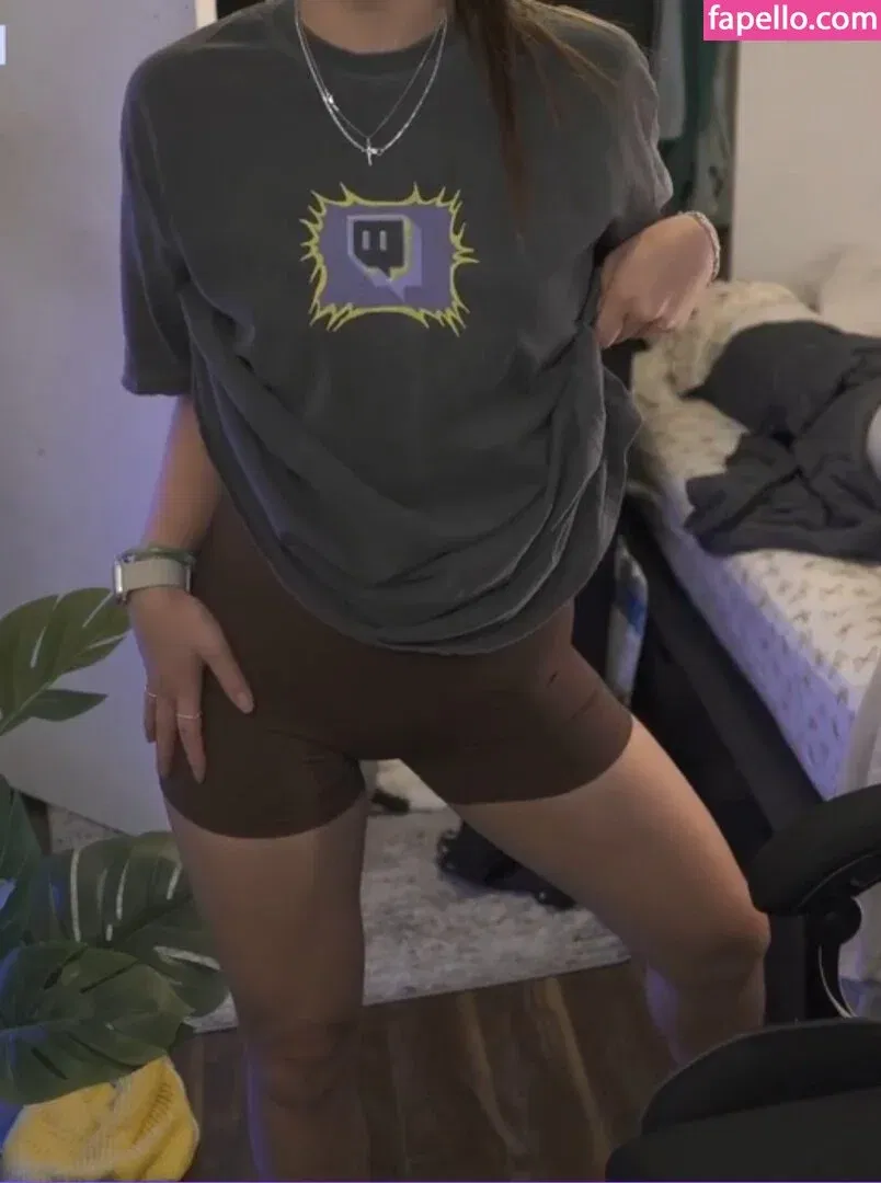 dalcompeach Onlyfans Photo Gallery 