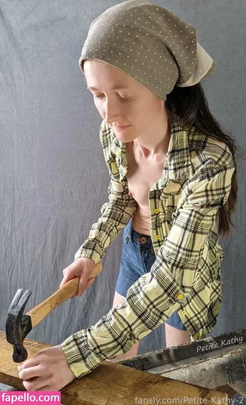 Petite_Kathy Onlyfans Photo Gallery 